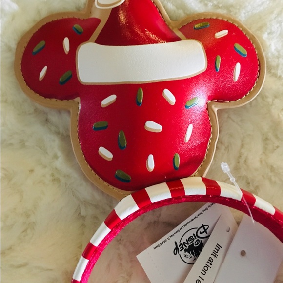 ✨ NWT Disney Christmas Sugar Cook Mickey Ears ✨ - Picture 9 of 10